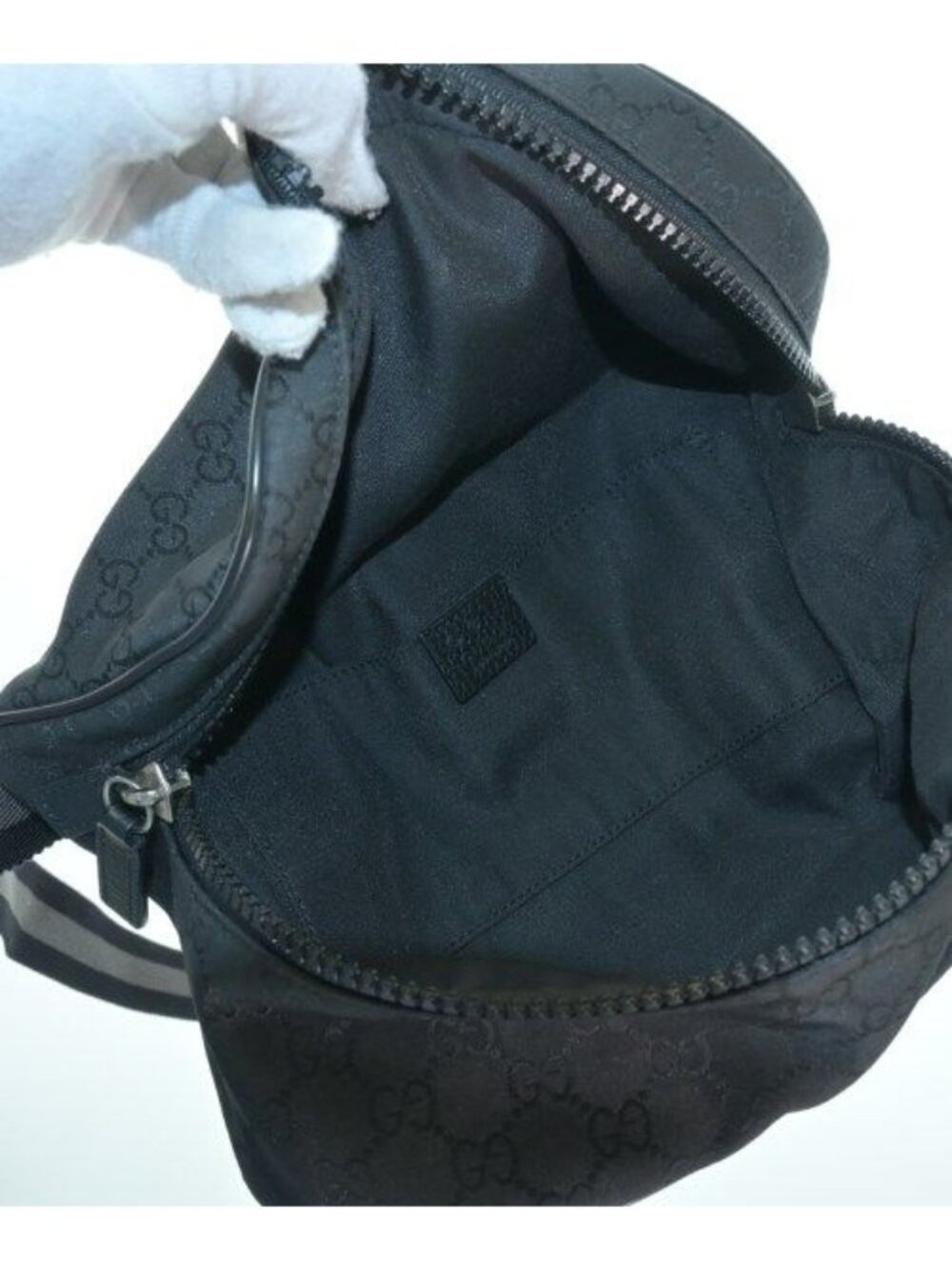 Gucci GG Nylon Waist Bag Black - Picture 4 of 9